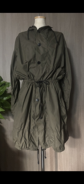 Comme des garçon wind breaker 