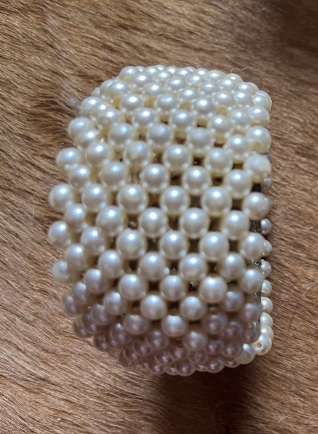 Pearl bangle
