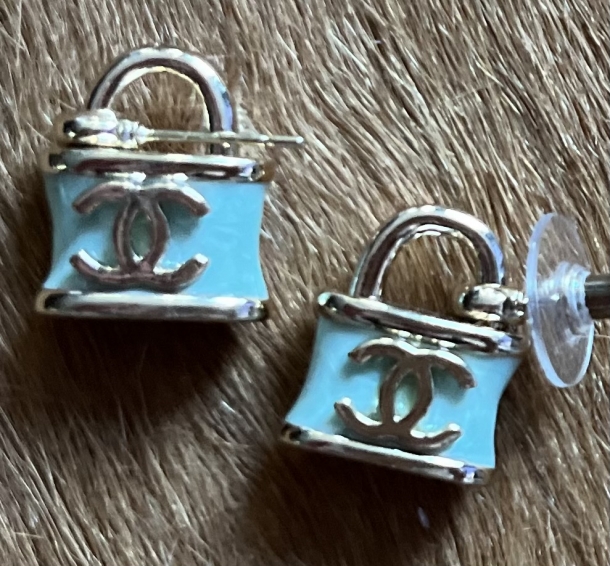 Chanel earrings 