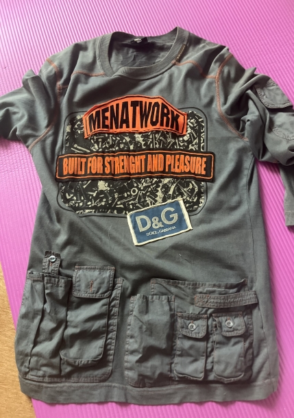 ‘90 D & G pullover