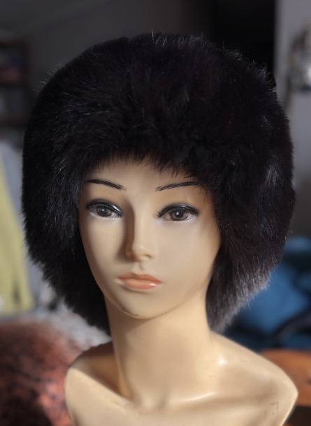 SAGA fox fur head band